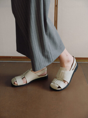 Puzzle sandals Ivory