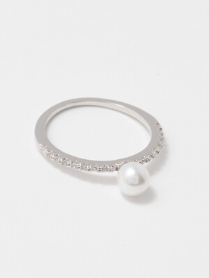 Pearl point carat ring