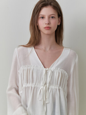 Creampuff blouse (white)