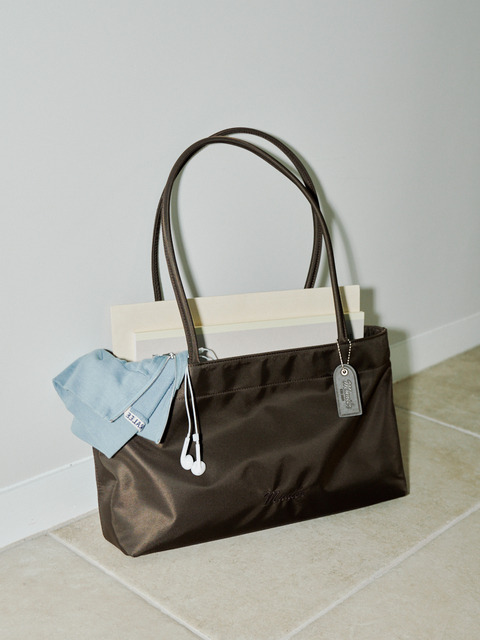 뮤니에 HAY NYLON BAG LARGE_4COLORS