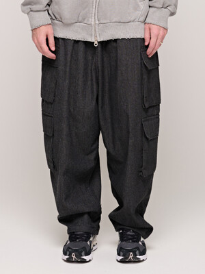 CB DENIM CARGO PANTS (BLACK)