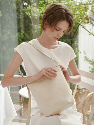 Woody bucket bag-ivory