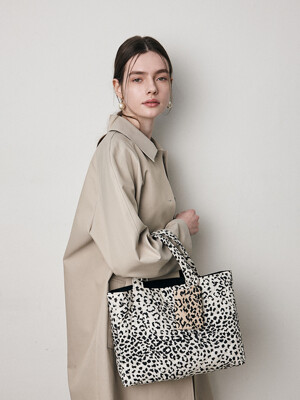 Leopard Quilting Reversible Tote Bag