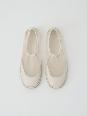 mesh square flat (ivory)