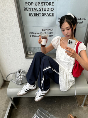 [셀럽착용][인플루언서 PICK] SIS Valentina Lace Track Pants NY