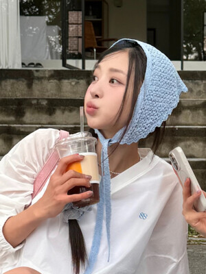 [인플루언서 PICK] SIS Crochet Scarf Bonnet LB