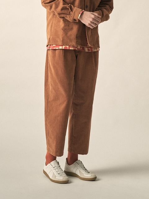  - 디그레 (Dgre) - DALSTON CORD WIDE TAPERED PANTS BROWN