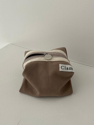 Clam round pouch _ Milk tea