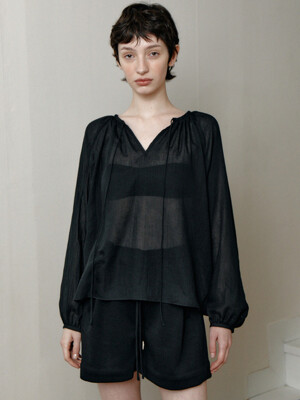 drawstring shirring blouse (black)