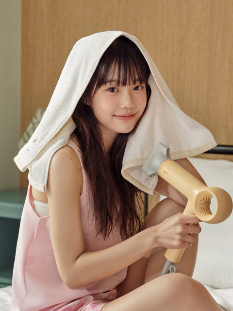 유닉스 BLDC 디오 저소음 경량 드라이기 UN-A7310Y