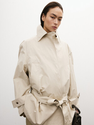 WIDE FIT SHORT TRENCH COAT (LIGHT BEIGE)