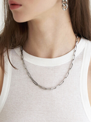 Clip chain necklace