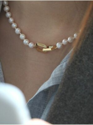 Commitment Plain Pearl Gold Necklace