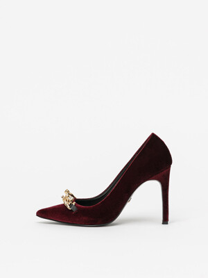 Molto Embellished Chain Pumps in Wine Velvet