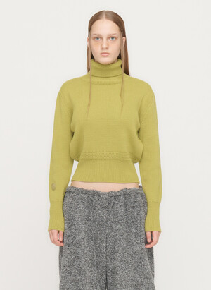 RIBBED TURTLENECK KNIT PULLOVER, GREEN