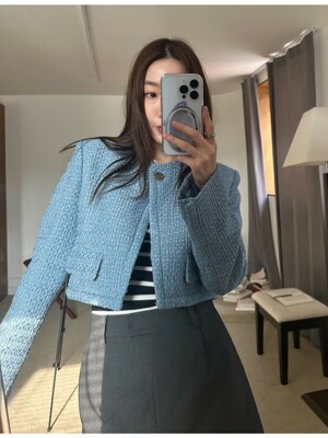 [단독] 원버튼 트위드 크롭 재킷_라이트 블루