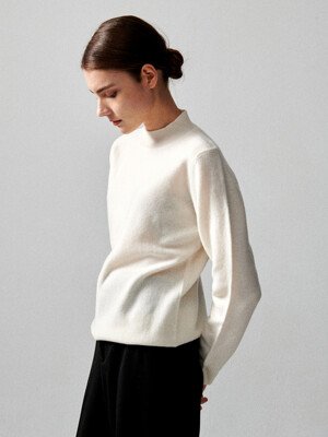 LAMBS WOOL MOCK NECK KNIT_CREAM