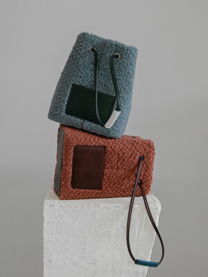 Eco-fur Hobo bag(에코퍼 호보백)_Brick