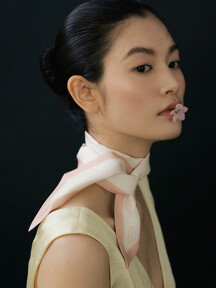 Coral,Cream