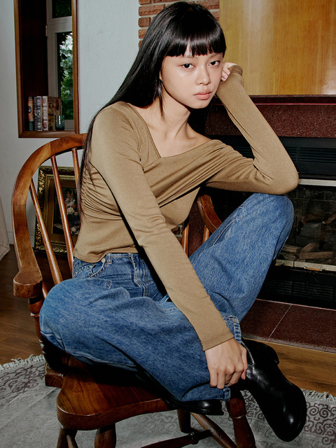 애슬레저,티셔츠 - 탑걸  (TOPGIRL) - COVERED ONE-SHOULDER LONG SLEEVE TOP_T326TP101(DM)