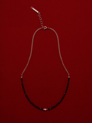 Black Swan Spinel Pearl Chain Necklace