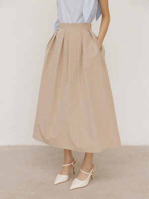 Padded Pleats Skirt (beige)