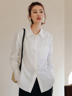LS_Front pocket white shirt