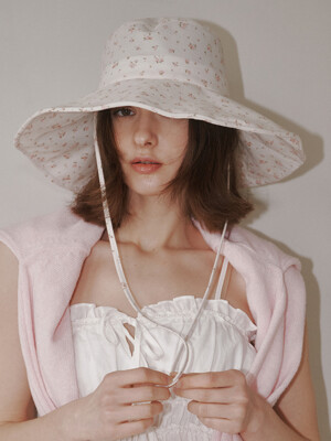 (리뉴얼) Floral Strap Wide Bucket Hat (3 Colors)