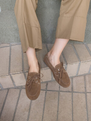 Easy boat shoes kw2712 1cm