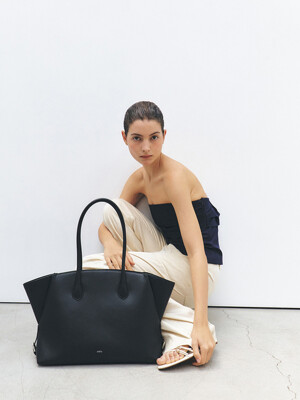 TYE SHOULDER BAG (BLACK)