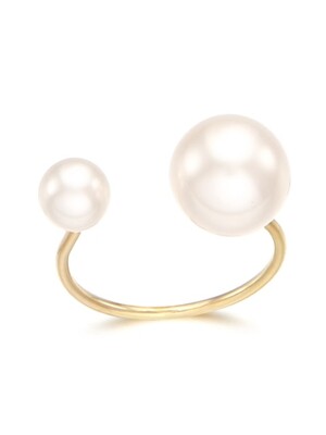 Unbalance Twin Pearl Ring