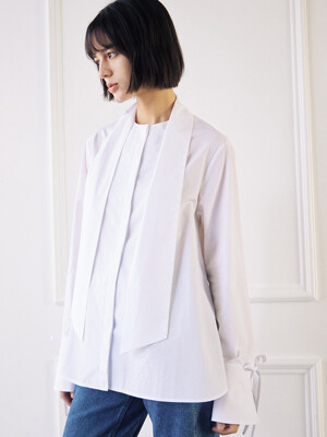 A-Line Scarf Blouse-White