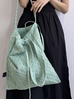 Spring lace bag. mint