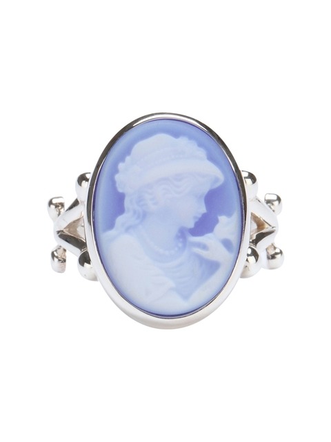 CROWN CAMEO RING