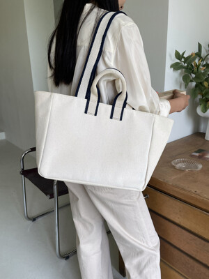 Two-tone strap bag (ivory)