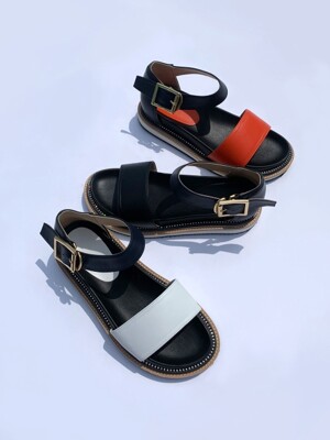 Daily Strap Shining Cubic Point Sandal