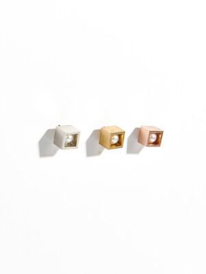 Open Cube Pearl Stud Earrings