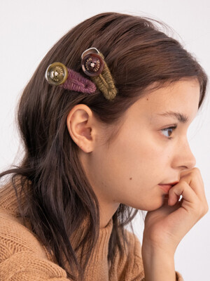 Button with wool knit hairpin (2color)