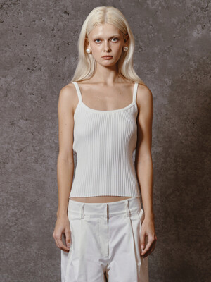 RIBBED SLEEVELESS KNIT TOP - OFF WHITE