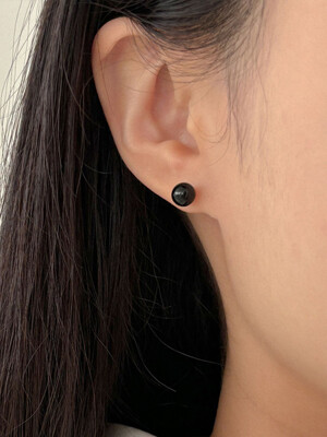 onyx ball earring