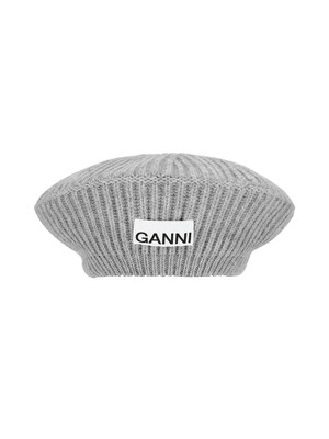 GANNI A4430 921 로고 패치 스트럭처드 베레모