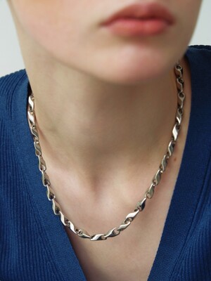 [Surgical] Square Chain Necklace