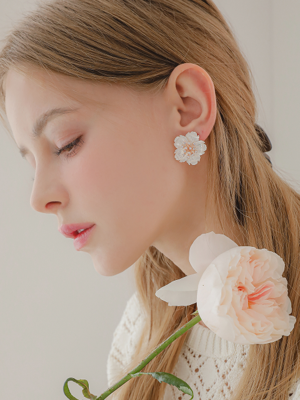 Big mother-of-pearl flower rose gold cubic earring M03769