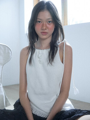 Cotton Flower Loop Top_White