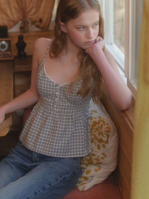 Frutti sleeveless blouse (gray check)