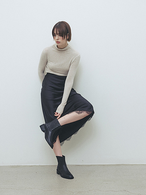 모이지 [리퍼브]EO2511B Chelsea boots