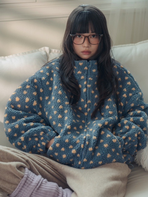 마스 언 에브릴 DUMBLE HEART FLEECE JACKET_VINTAGE BLUE