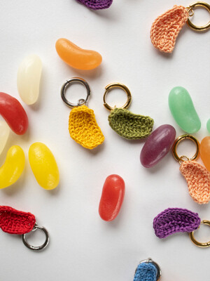 Jellybean knit earring