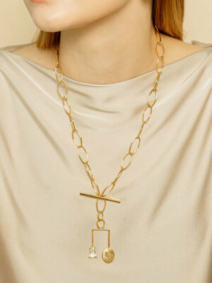 Classic D.O Necklace