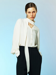 블라우스 - 프론트로우 (FRONTROW) - [Drama Signature] Tie-Collar Silky Blouse_3color